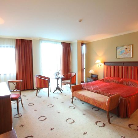 Hotel Efir à Stara Zagora Extérieur photo